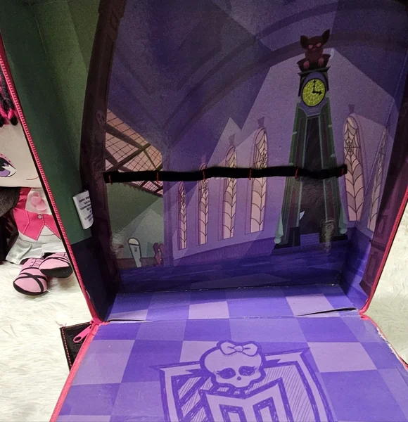 Monster High Tara Toys Carrying Doll Case 2012 Vintage Collectable - Picture 4 of 6